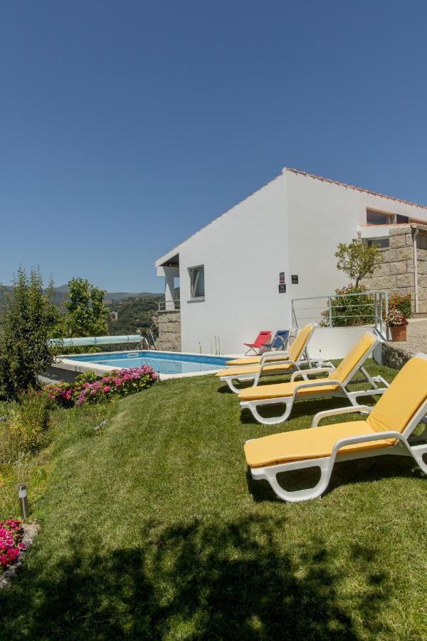 Quinta Dos Monteiros - 3 Quartos Com Piscina Resende Exteriör bild